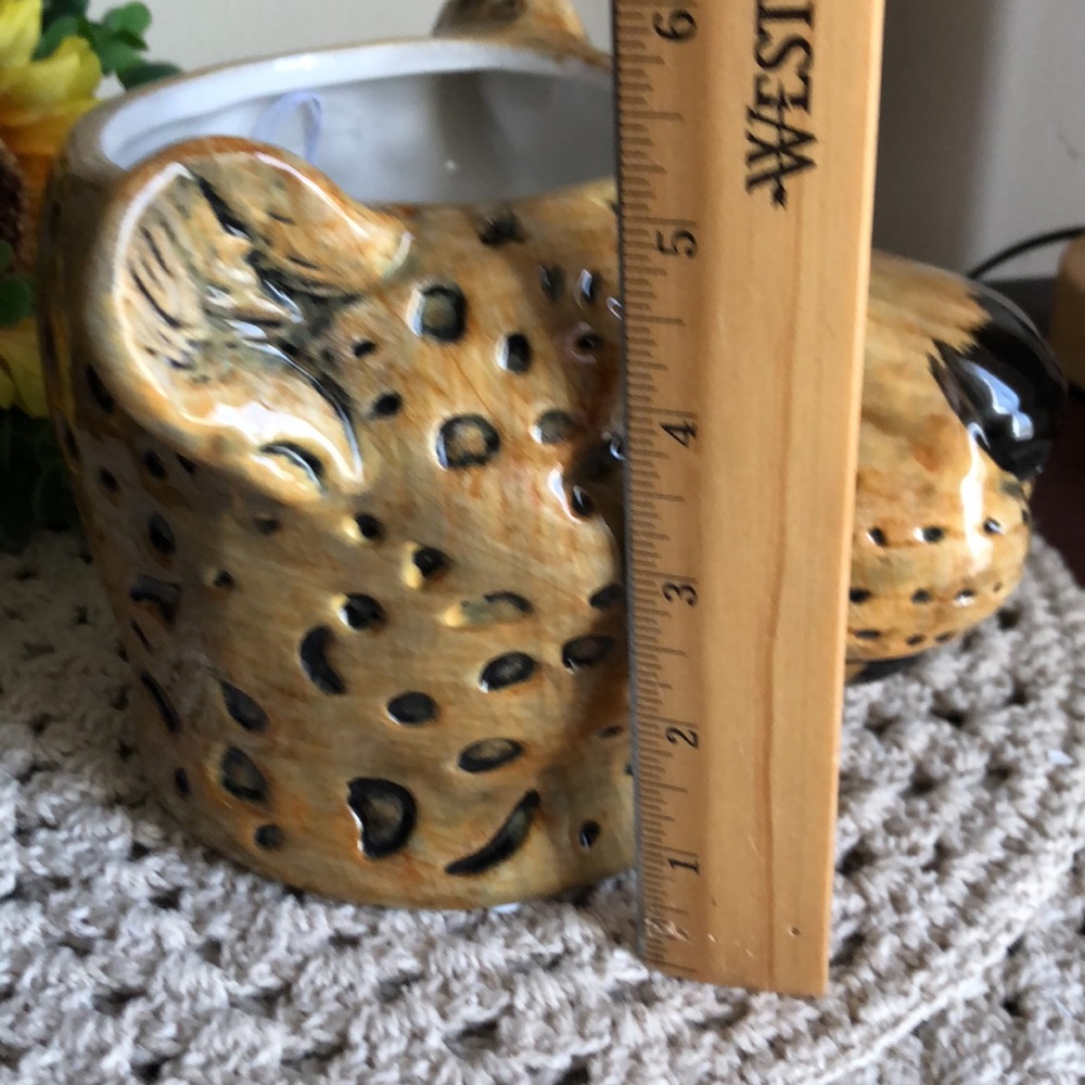 Ceramic Cheetah Leopard Head Planter Pot Decor - Picture 7 of 10